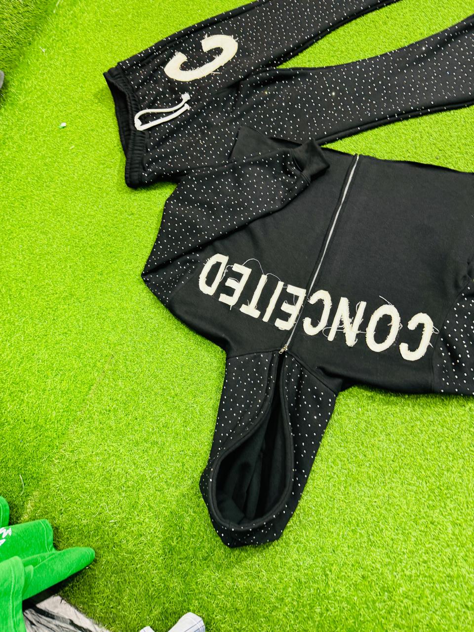 Rhinestones Cutted Bottom Hoodies and Pants