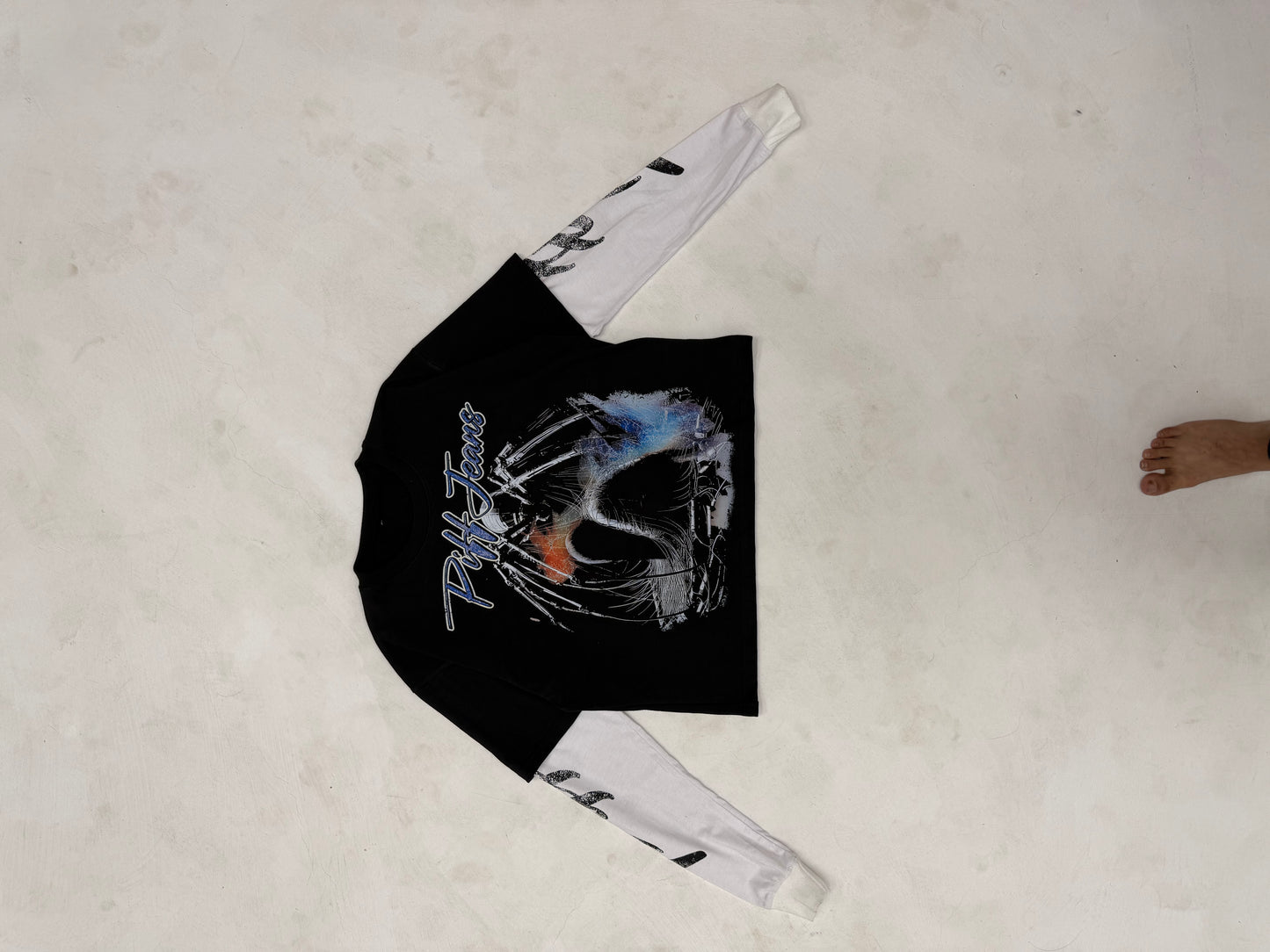 Double Sleeves Graphic T-Shirts