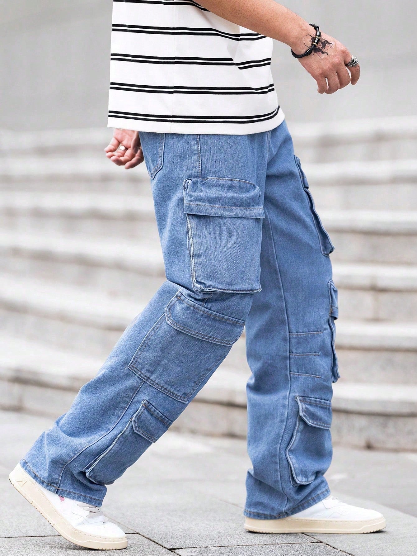 Baggy Pockets Design Men Denim Cargo Pants